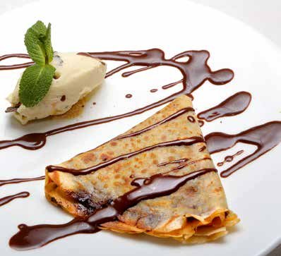 Crepe con cholate y nata